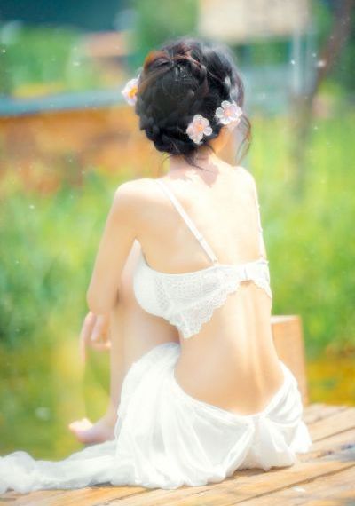 女人被爽到呻吟的床戏不忠_BD国语免费观看韩国
