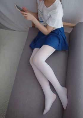 草莓视频app成人下_英文版字幕