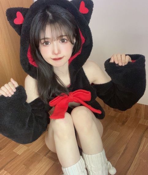 夹在乳沟里泄精好爽好爽_1080动漫在线观看