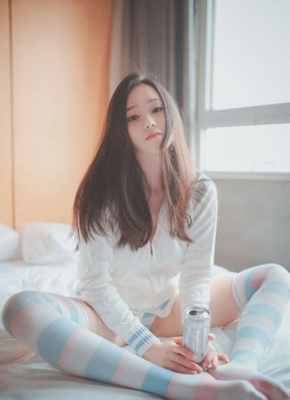 国产―笫一页―浮力影院xyz_蓝光完整版观看