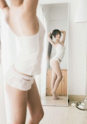 久久精品国产亚洲v色欲密臂_国产剧BD在线观看