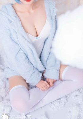 搞B片偷情片_720高清视频播放