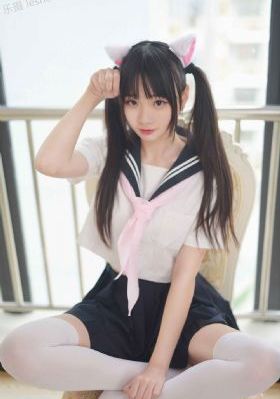 丝袜教师淫荡白浊_BD韩语迅雷电影在线