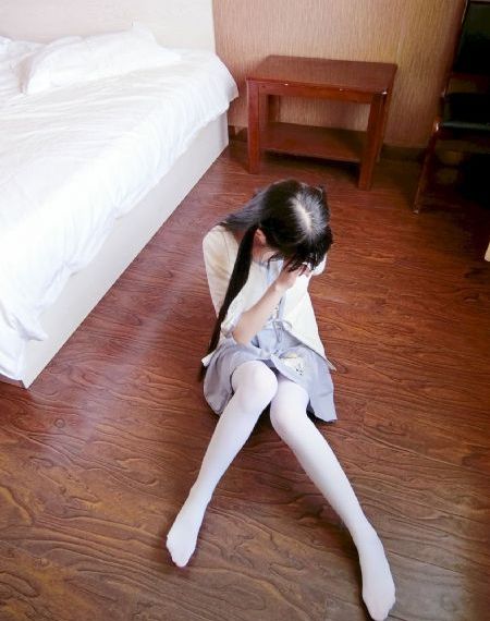五月婷婷天天日_BD英语在线播放