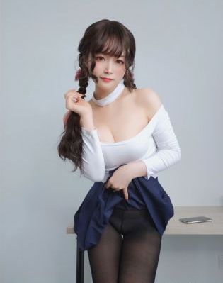 日本裸体丰满少妇一丝不丝_DVD动漫在线观看